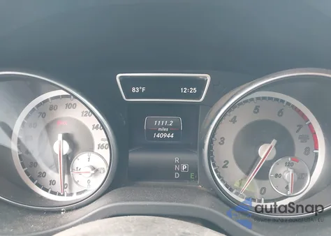 2015 Mercedes-Benz Gla 250 4Matic z USA, uszkodzony, nr VIN WDCTG4GB8FJ088199